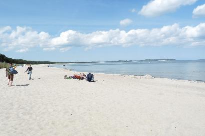 Oststrand mit Blick nach Lobbe